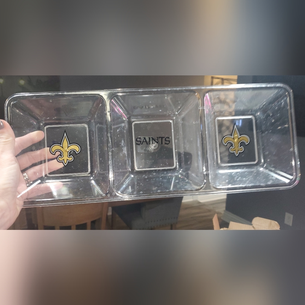 New orleans Saints chips dips plastic container NEW ,WHO DAT!!
